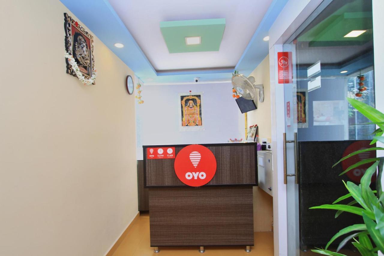 Готель Oyo 10291 Sri Venkatadri Residency Бенґалуру Екстер'єр фото