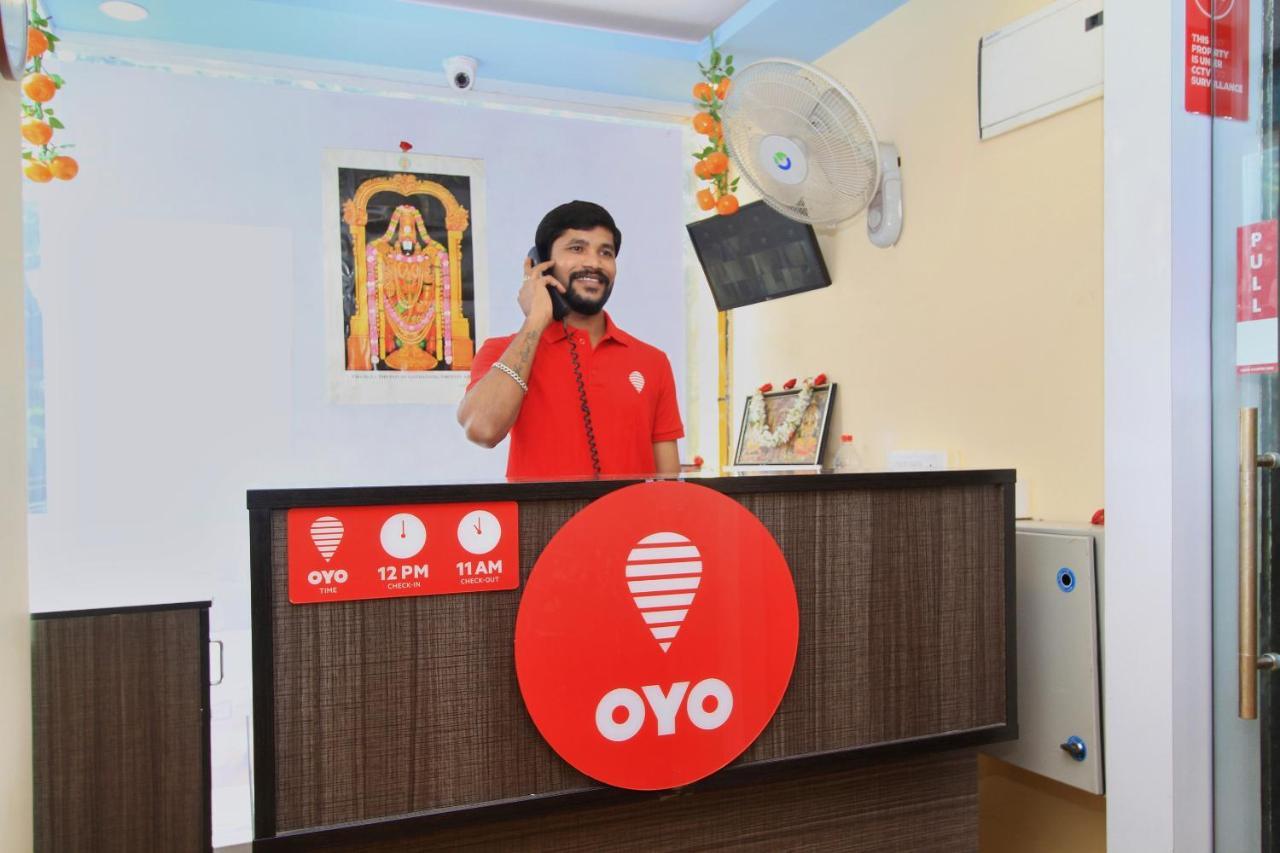 Готель Oyo 10291 Sri Venkatadri Residency Бенґалуру Екстер'єр фото